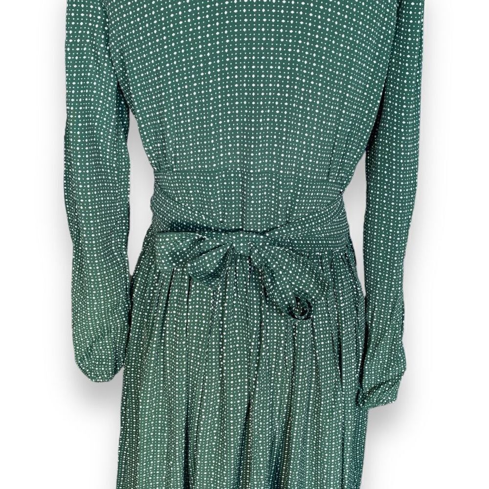 Past Life The Collective Mae Maxi Dress Forrest Green White Flowy Deep V Neck - Picture 7 of 12